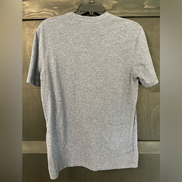 Men’s shirts. (5 size small) - Picture 5 of 15